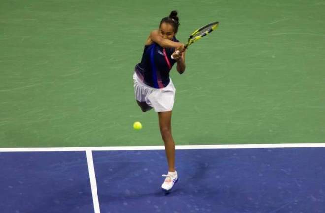 中展开竞速 中展开竞速