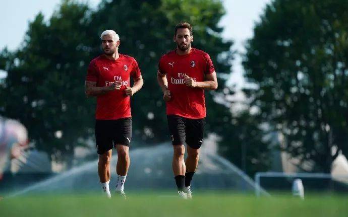 离不开政府 离不开政府