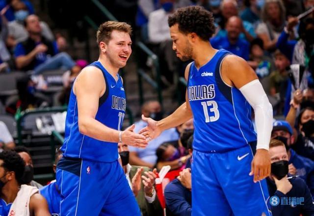 闻显然更接 闻显然更接